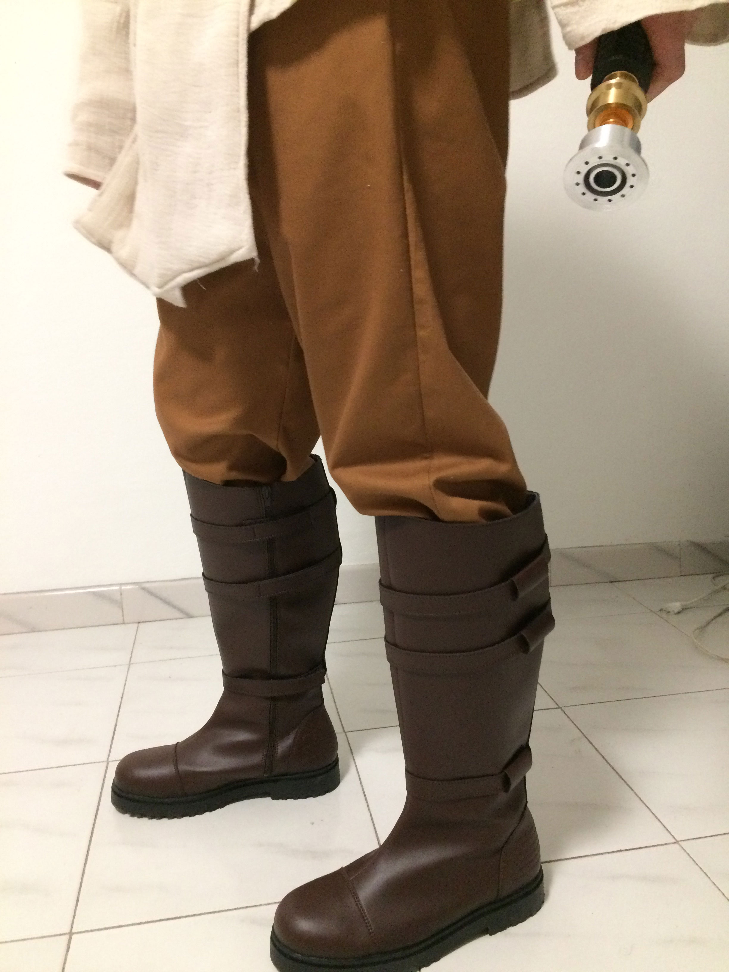 Star Wars Obi-Wan Kenobi Roberto replica boot costume review