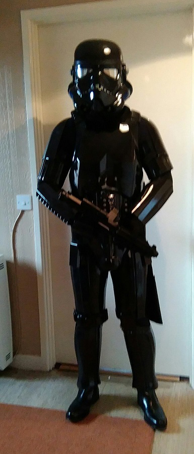 Shadowtrooper review costume steve carrington Armor