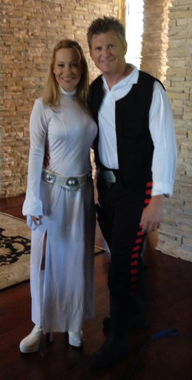 Han Solo Princess Leia costume review Jedirobeamerica