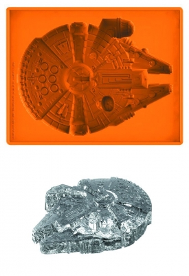 1587243855.jpg Star Wars Gifts and Games - Deluxe Millennium Falcon Silicone Tray