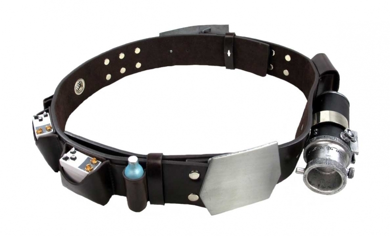 2061753659.jpg Han Solo Belt and Holster with Droid Caller and Greeblies
